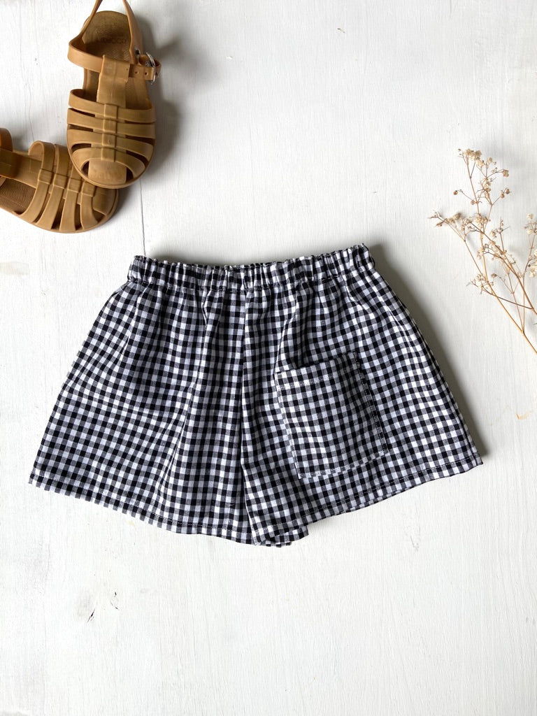 Short droit en petit Vichy Noir