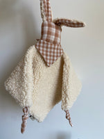 Charger l&#39;image dans la galerie, Doudou Minus Lapin Vichy vieux Rose
