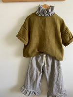 Charger l'image dans la galerie, Blouse manches courtes en Gaze Olive
