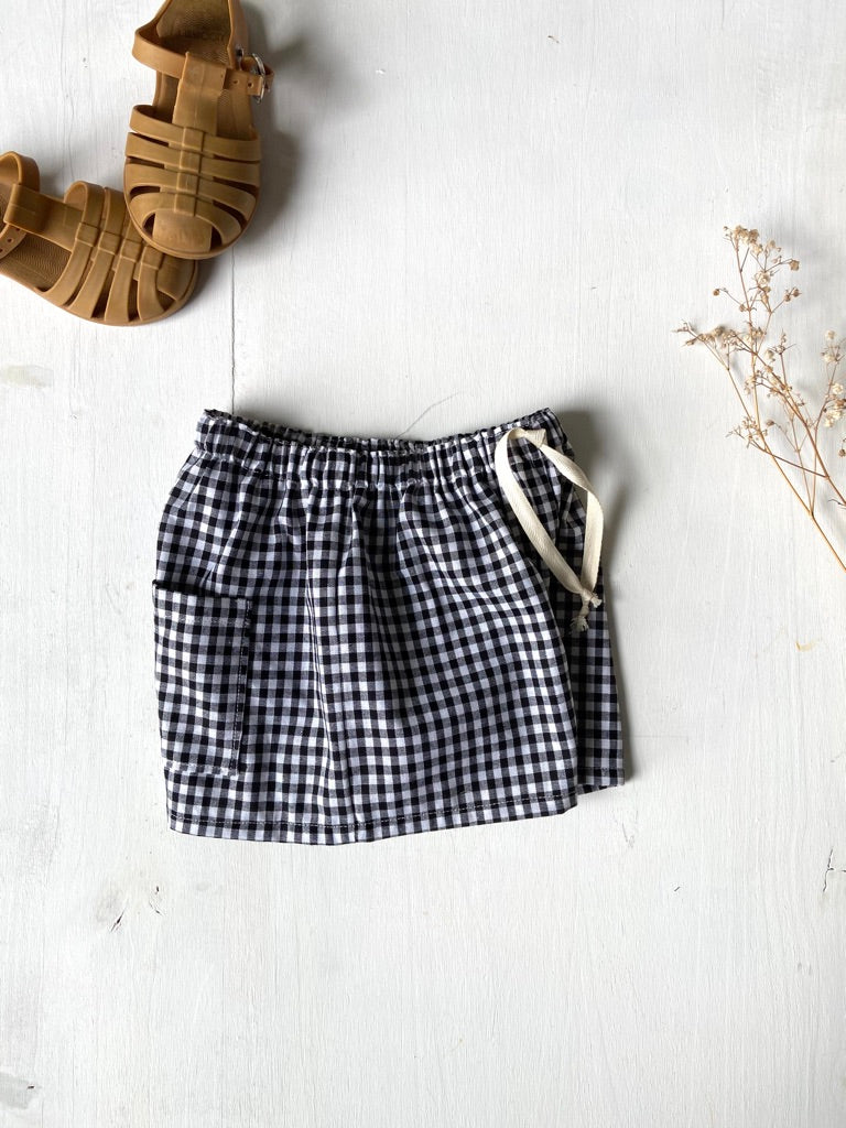 Short droit en petit Vichy Noir