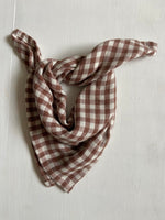 Charger l'image dans la galerie, Foulard Gaze de Coton Vichy Marron
