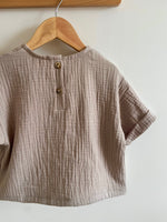 Charger l'image dans la galerie, Blouse manches courtes en Gaze Gris cailloux

